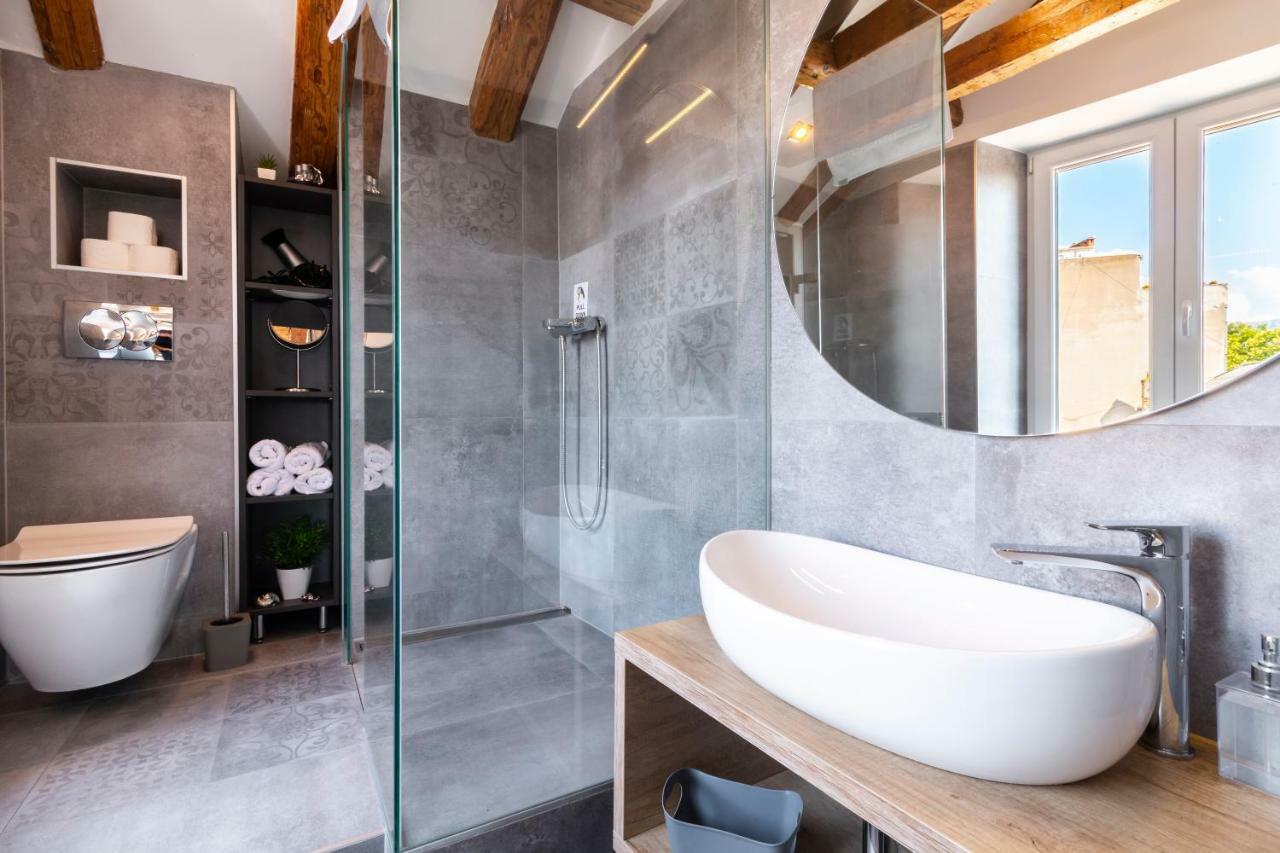 Luxury Sea View Apartament